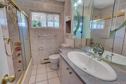 1 Prince Street, Hicksville, NY 11801 - Photo 21