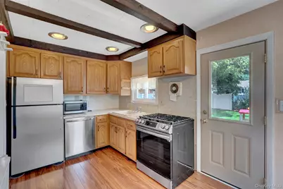 1 Prince Street, Hicksville, NY 11801 - Photo 15