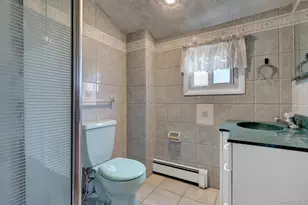 1 Prince St, Hicksville, NY 11801 - Photo 25