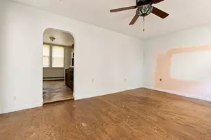 18-41 124th St, College Point, NY 11356 - Photo 11