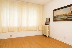 18-41 124th St, College Point, NY 11356 - Photo 7