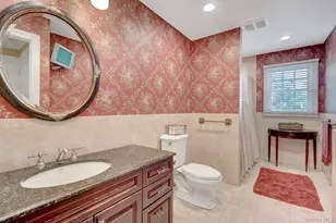 120 Ocean Ave, Massapequa, NY 11758 - Photo 31