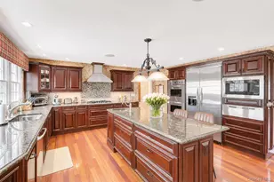120 Ocean Ave, Massapequa, NY 11758 - Photo 11