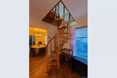158-13 102nd Street, Howard Beach, NY 11414 - Photo 11
