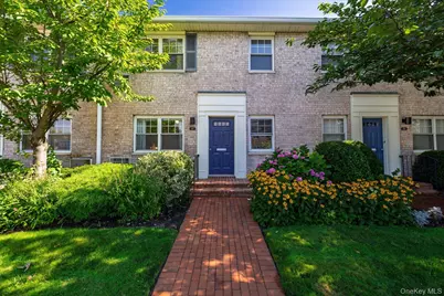 411 Merrick Road #A, Rockville Centre, NY 11570 - Photo 3