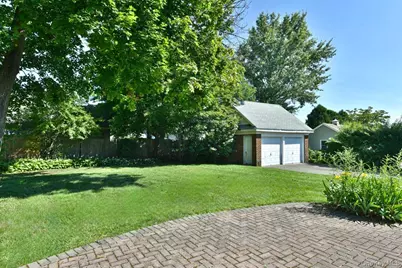 182 Ferncroft Road, Mineola, NY 11501 - Photo 25