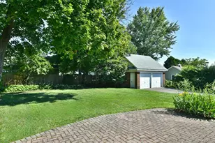 182 Ferncroft Rd, Mineola, NY 11501 - Photo 25