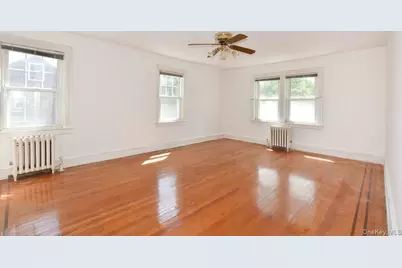 182 Ferncroft Road, Mineola, NY 11501 - Photo 15