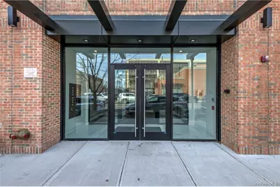 110 Chatsworth Avenue #401, Larchmont, NY 10538 - Photo 3