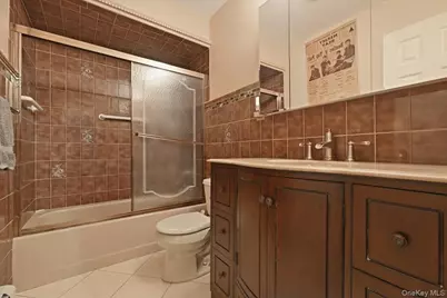 1935 Lenox Avenue, East Meadow, NY 11554 - Photo 15