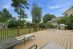 1935 Lenox Ave, East Meadow, NY 11554 - Photo 25