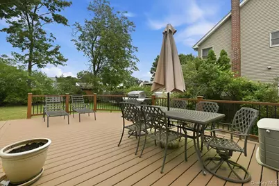1935 Lenox Avenue, East Meadow, NY 11554 - Photo 23