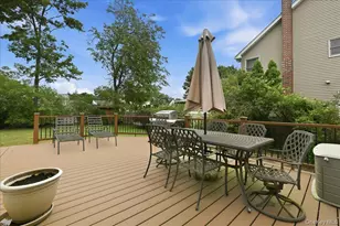 1935 Lenox Ave, East Meadow, NY 11554 - Photo 23