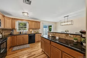 18 Hickory Pl, Middletown, NY 10941 - Photo 17