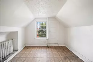 763 E 217th St, Bronx, NY 10467 - Photo 19