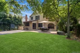 89 Poplar St, Garden City, NY 11530 - Photo 29