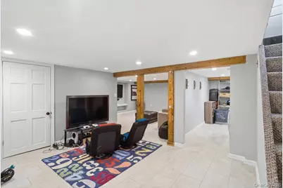 89 Poplar Street, Garden City, NY 11530 - Photo 23