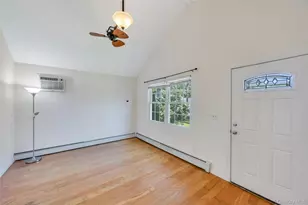 22 Maplewood Ave, Selden, NY 11784 - Photo 17
