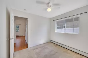 22 Maplewood Ave, Selden, NY 11784 - Photo 9