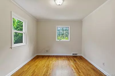 194 Lincoln Place, Eastchester, NY 10709 - Photo 15