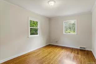 194 Lincoln Pl, Eastchester, NY 10709 - Photo 13