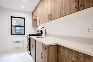 50 Brompton Rd, Great Neck, NY 11021 - Photo 5