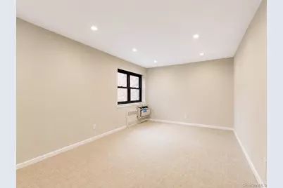 50 Brompton Road #2N, Great Neck, NY 11021 - Photo 9