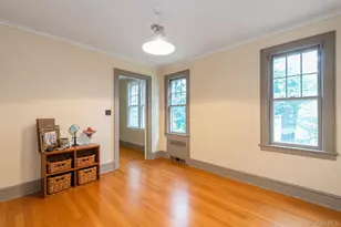 200 Greene Ave, Sayville, NY 11782 - Photo 19