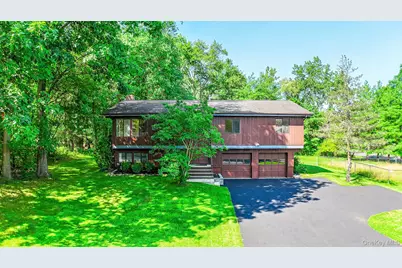 2 Mountain View Court, Pomona, NY 10970 - Photo 1