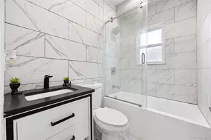 81 Pearsall Ave, Freeport, NY 11520 - Photo 11