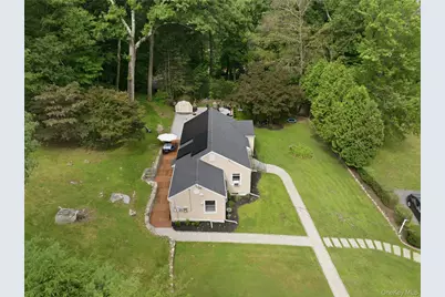 233 Hilltop Street, Mahopac, NY 10541 - Photo 25