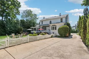 43 Beverly Rd, Merrick, NY 11566 - Photo 31