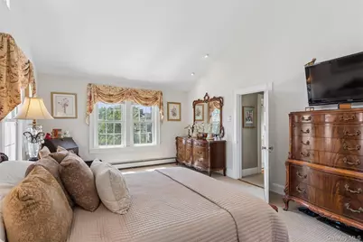43 Beverly Road, Merrick, NY 11566 - Photo 19