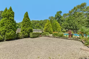 49 Eugene Dr, Kings Park, NY 11754 - Photo 23