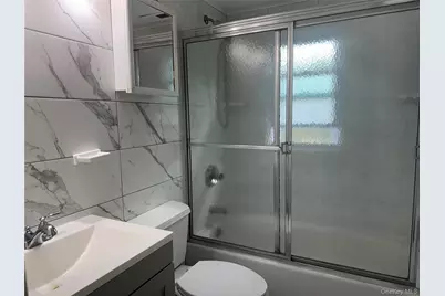 124 Parkdale Drive, North Babylon, NY 11703 - Photo 11