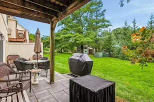 1 Kings Ct, Mohegan Lake, NY 10547 - Photo 11