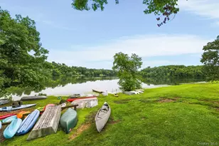 1 Kings Ct, Mohegan Lake, NY 10547 - Photo 17
