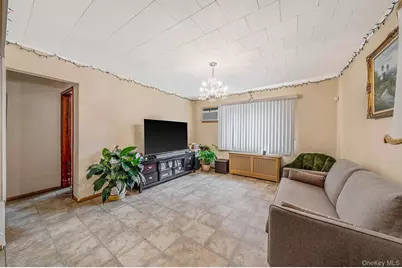 8602 241st Street, Bellerose, NY 11426 - Photo 5