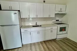 320 Jericho Tpke, Floral Park, NY 11001 - Photo 3