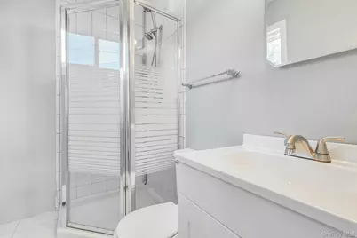 258 Lafayette Road, West Babylon, NY 11704 - Photo 27