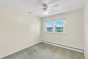 258 Lafayette Rd, West Babylon, NY 11704 - Photo 23
