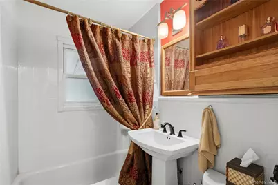 1865 Dover Road, Wantagh, NY 11793 - Photo 7