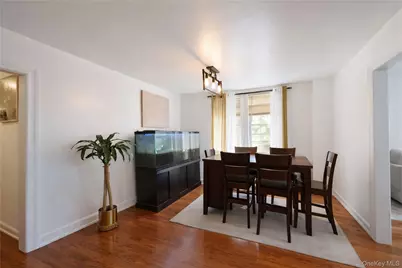 2854 Kingsbridge Terrace, Bronx, NY 10463 - Photo 9
