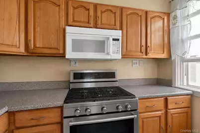 2280 Lyon Avenue, Bronx, NY 10462 - Photo 5
