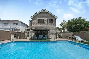 87-17 157th Ave, Howard Beach, NY 11414 - Photo 33