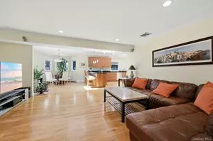 58 Reeve Rd, Rockville Centre, NY 11570 - Photo 17