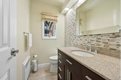 58 Reeve Road, Rockville Centre, NY 11570 - Photo 19