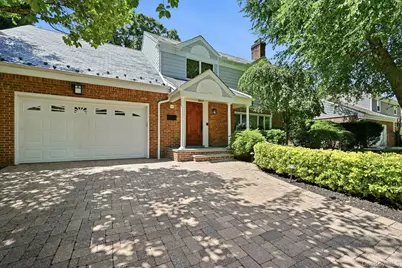 58 Reeve Road, Rockville Centre, NY 11570 - Photo 3