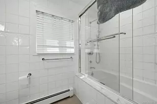 58 Reeve Rd, Rockville Centre, NY 11570 - Photo 25