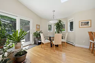 58 Reeve Rd, Rockville Centre, NY 11570 - Photo 15